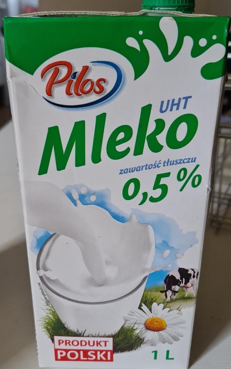 Fotografie - Mleko UHT 0,5% zawartosć tluszczu Pilos