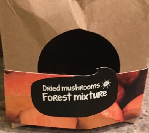 Fotografie - Dried Mushrooms Forest Mixture