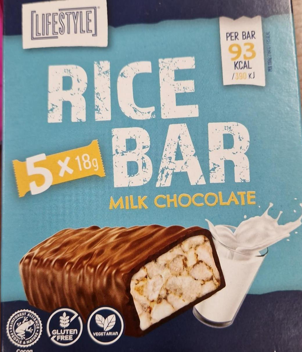 Fotografie - Rice bar milk chocolate Lifestyle