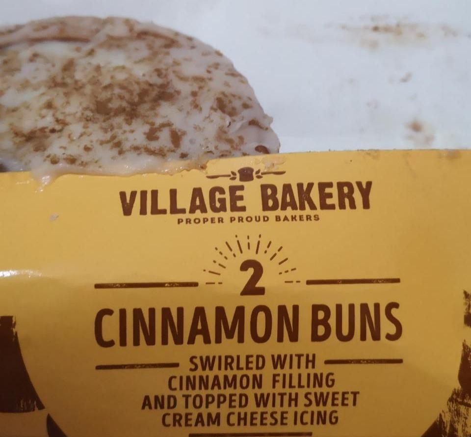 Fotografie - Village Bakery 2 cinnamon buns