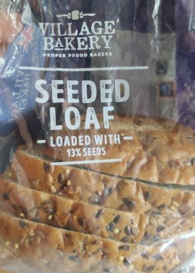 Fotografie - Seeded loaf loaded with 13% seeds Village bakery
