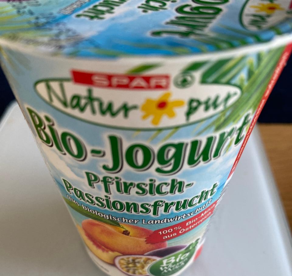 Fotografie - Spar Bio Jogurt Pfirsich Passionsfrucht
