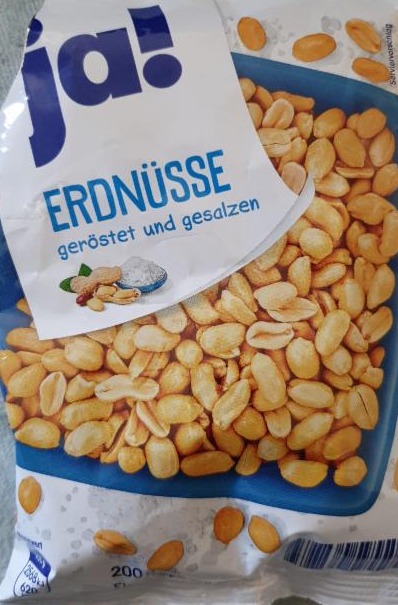 Fotografie - Erdnüsse geröstet und gesalzen Ja!