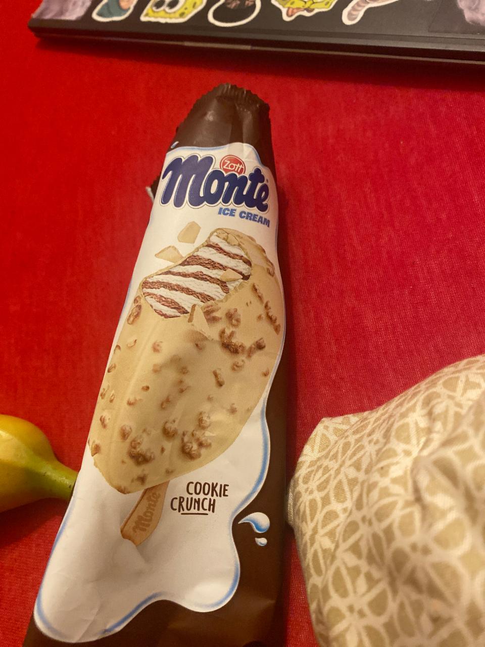 Fotografie - Monte ice cream čokoláda lískové ořechy