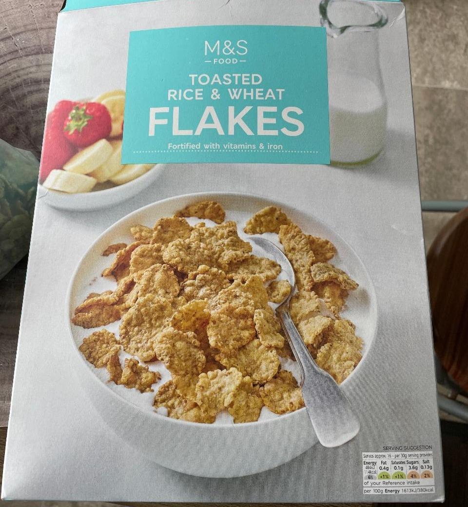 Fotografie - Toasted Rice & Wheat Flakes M&S Food