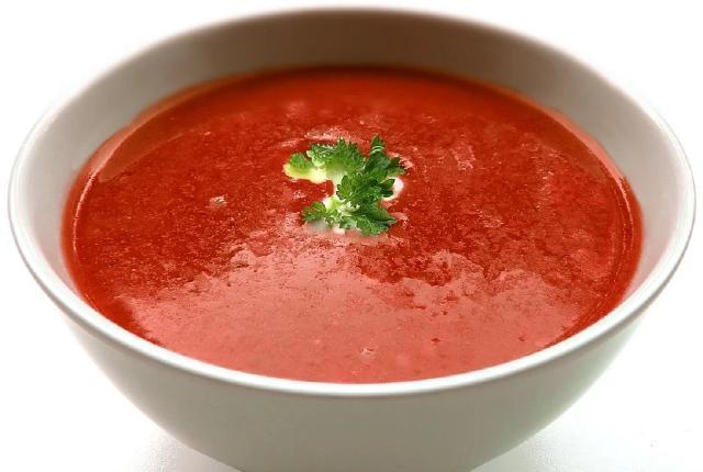 Fotografie - rajčatová polévka s rýží