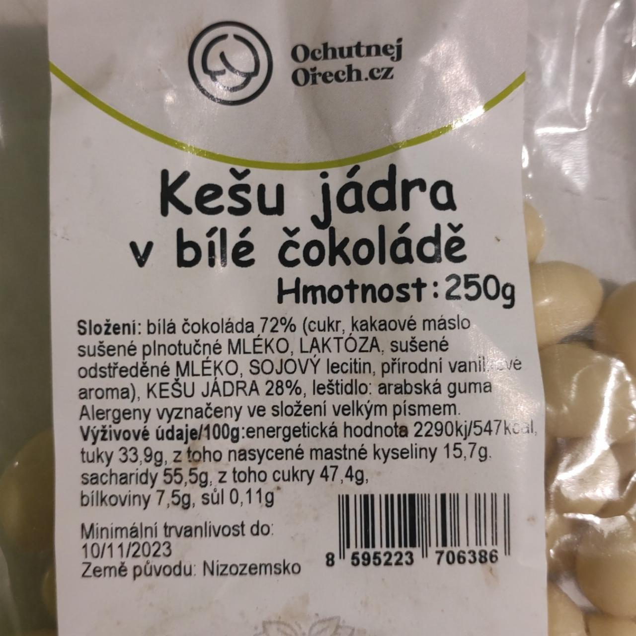 Fotografie - Kešu jádra v bílé čokoládě Ochutnejorech.cz