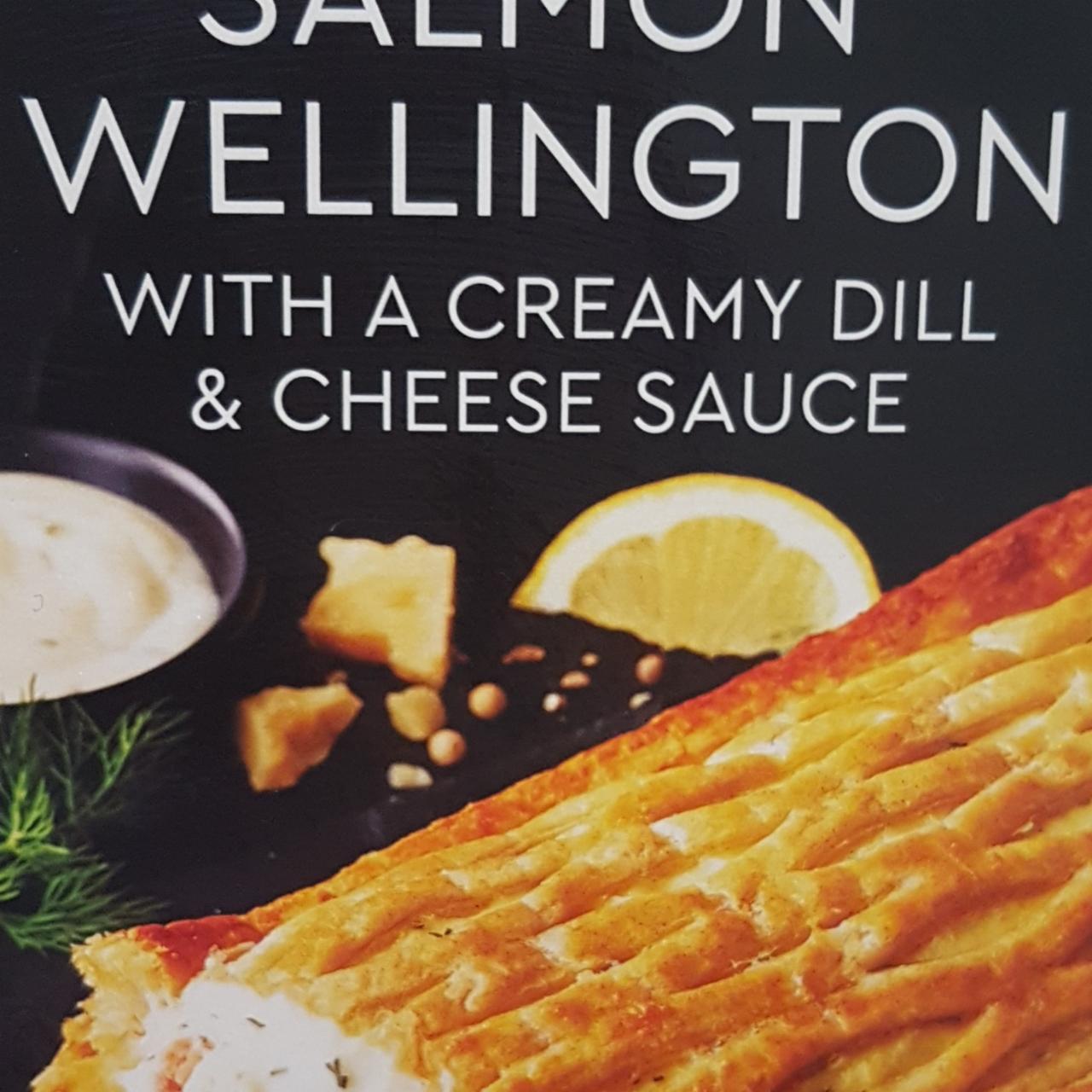 Fotografie - Salmon Wellington with a creamy dill & cheese sauce