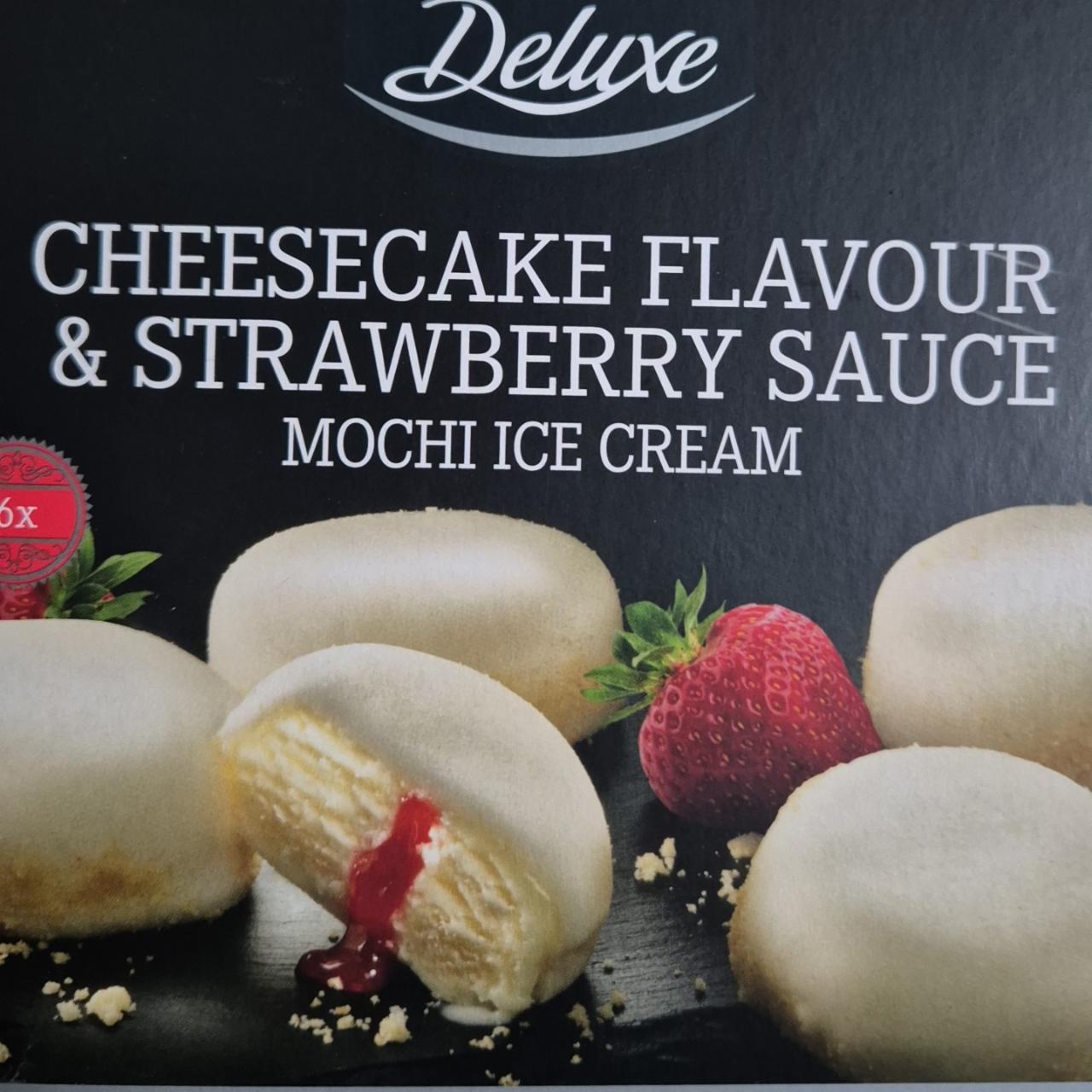 Fotografie - Cheesecake Flavour & Strawberry sauce Mochi Ice Cream Deluxe