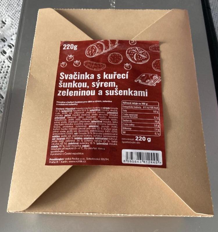 Fotografie - Svačinka s kuřecí šunkou, sýrem, zeleninou a sušenkami Rohlik.cz