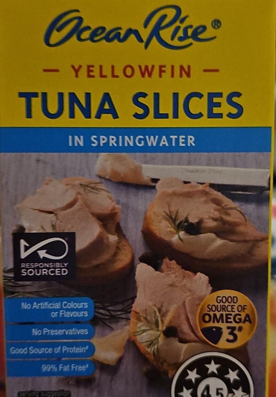 Fotografie - Yellowfin Tuna slices in springwater Ocean Rise