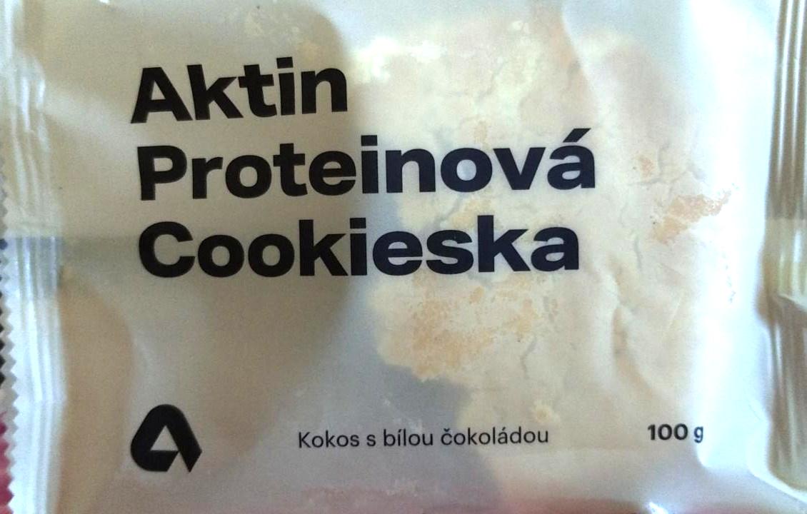 Fotografie - Aktin proteinová cookieska kokos s bílou čokoládou