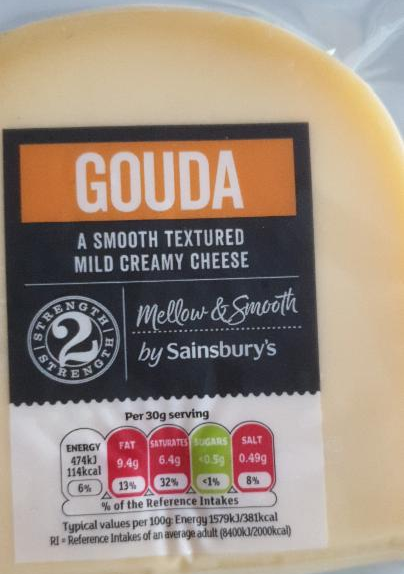 Fotografie - Gouda a smooth textured mild creamy cheese Sainsbury's