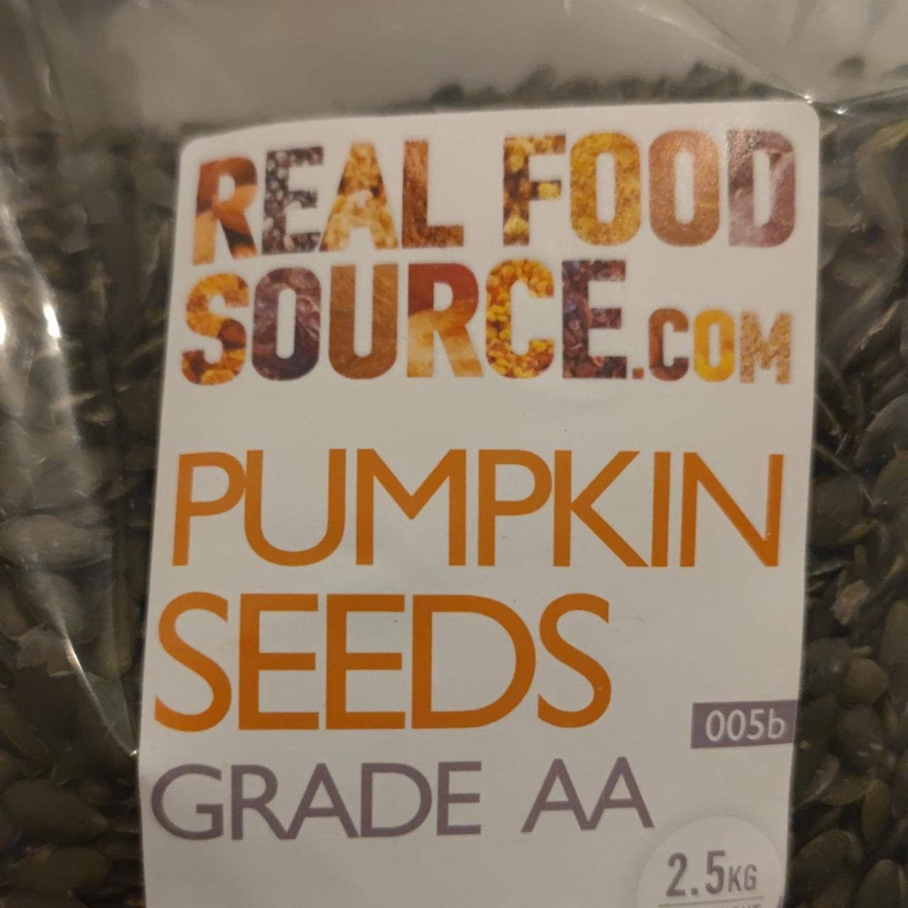 Fotografie - Pumpkin seeds Real food source.com