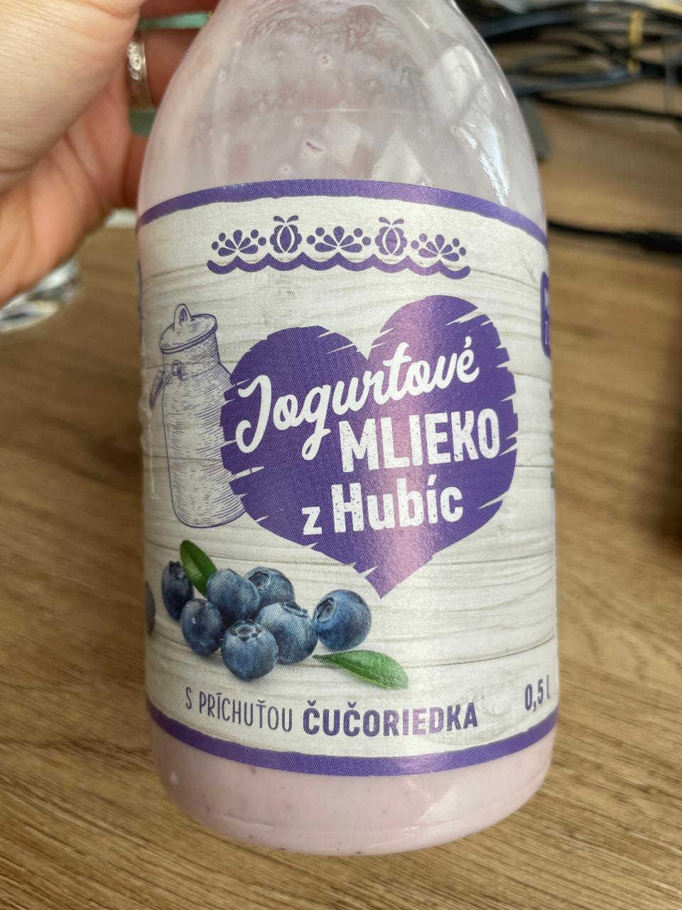 Fotografie - Jogurtové mlieko z Hubíc s príchuťou čučoriedka