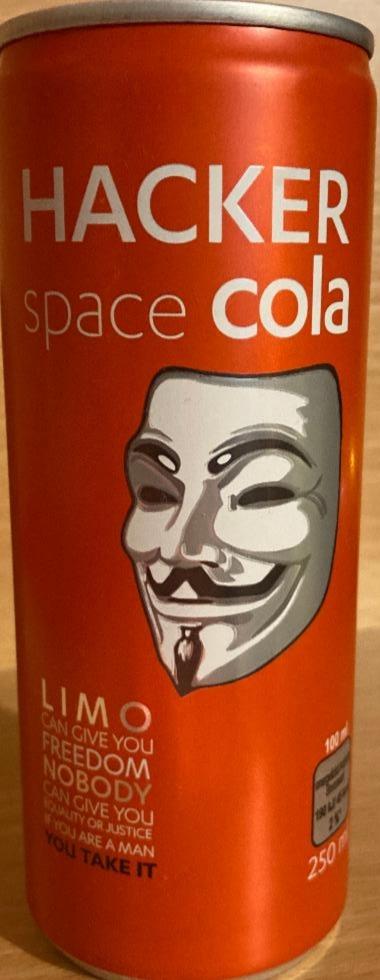 Fotografie - Hacker Space Cola