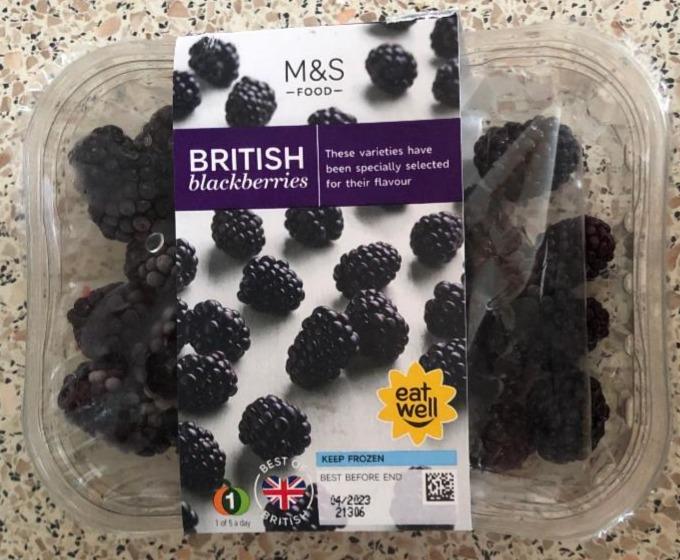 Fotografie - British blackberries M&S Food