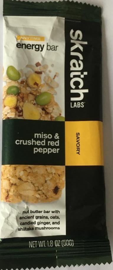 Fotografie - Miso & Crushed Red Pepper Anytime Energy Bar Skratch Labs