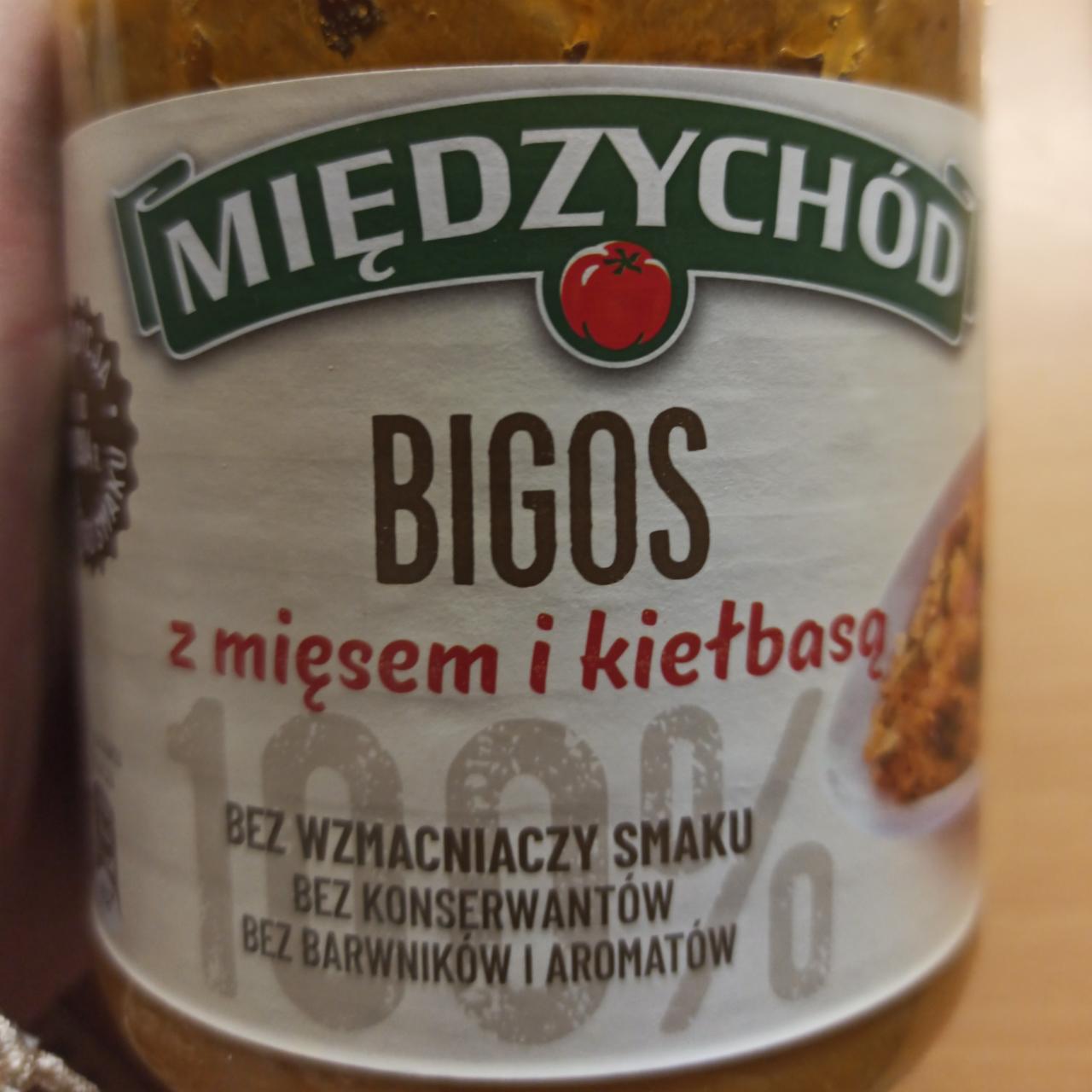 Fotografie - Bigos z mięsem i kiełbasa Miedzychód