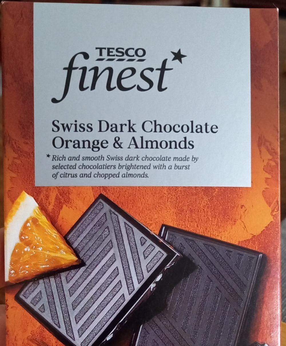 Fotografie - Swiss Dark Chocolate Orange and Almonds Tesco finest