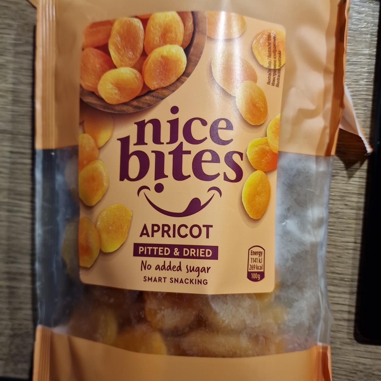 Fotografie - Apricot Nice Bites
