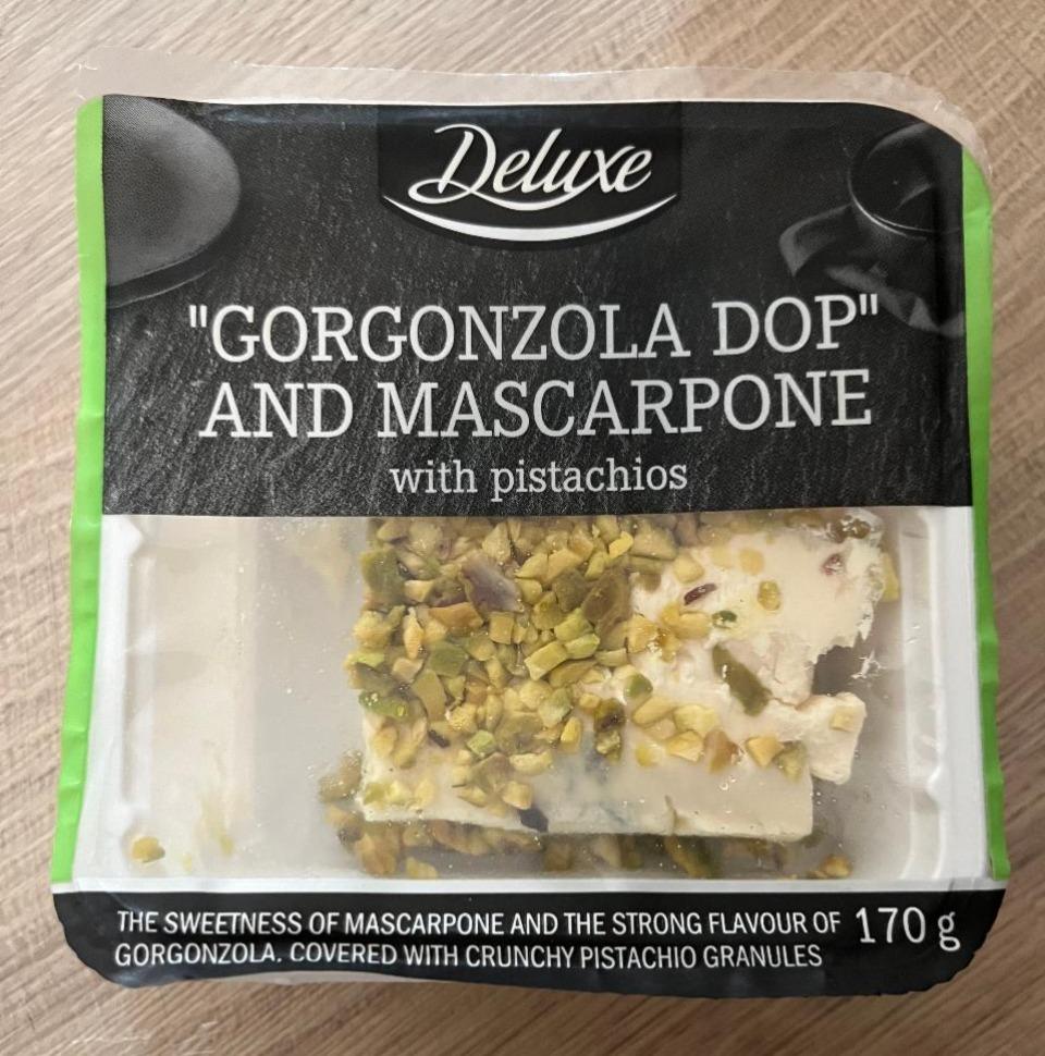 Fotografie - Gorgonzola DOP and mascarpone with pistachios Deluxe