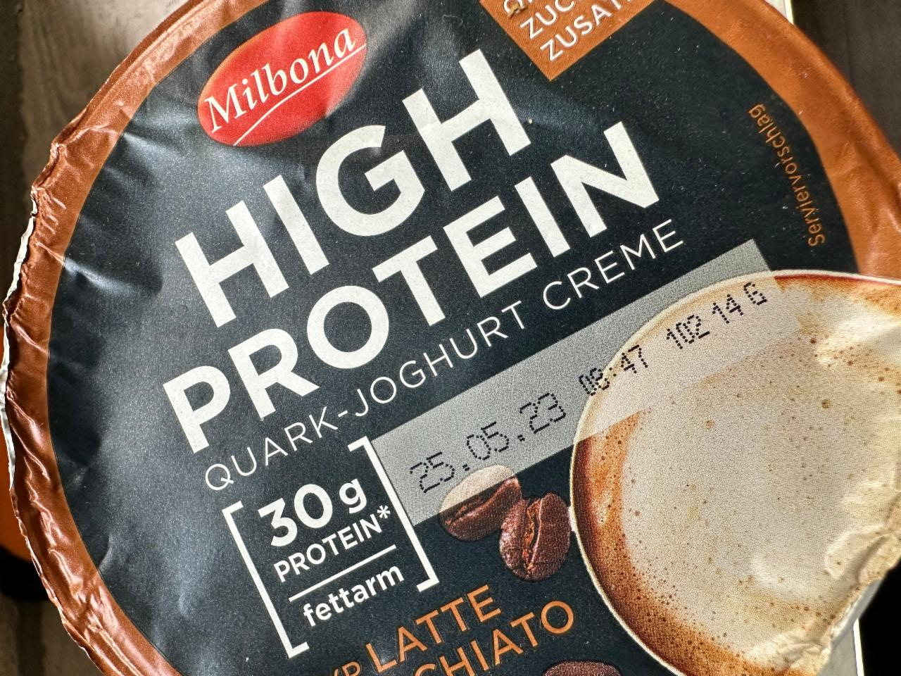 Fotografie - High protein quark-joghurt creme typ latte macchiato Milbona