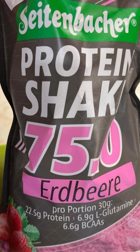 Fotografie - Protein shake Erdbeere Seitenbacher
