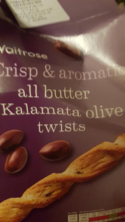 Fotografie - Crisp aromatic all butter kalamata olive twists