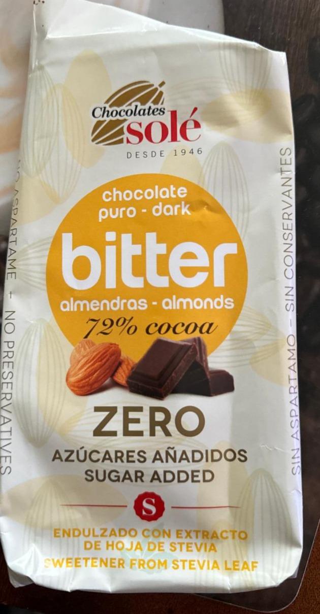 Fotografie - Chocolate dark bitter almonds 72% cocoa Chocolates Solé