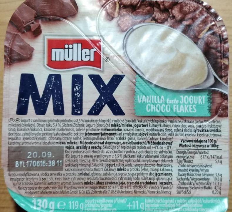 Fotografie - MIX Vanilla taste Jogurt Choco Flakes Müller