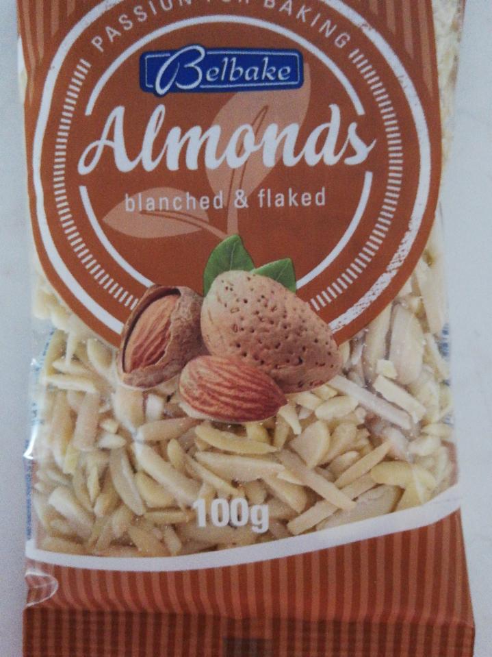 Fotografie - Almonds blanched & flaked Belbake